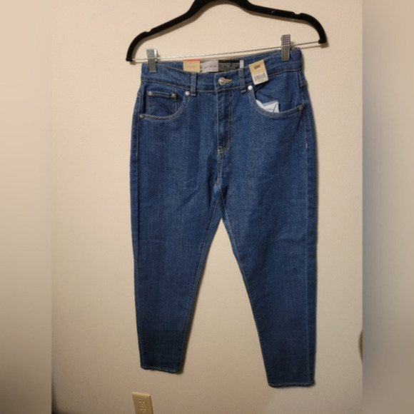 Girl's Levi's Mini Mom‎ Silver Tab Jeans - Picture 1 of 5